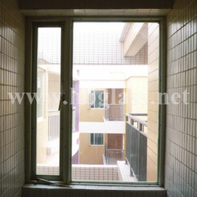 如何選購防火窗？